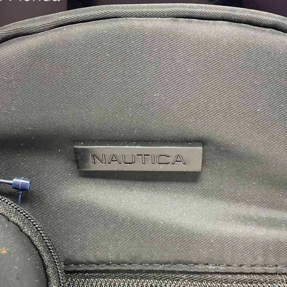 NWT Nautica Backpack, Zip Case, and Key Fob 3 piece set in Gift Box